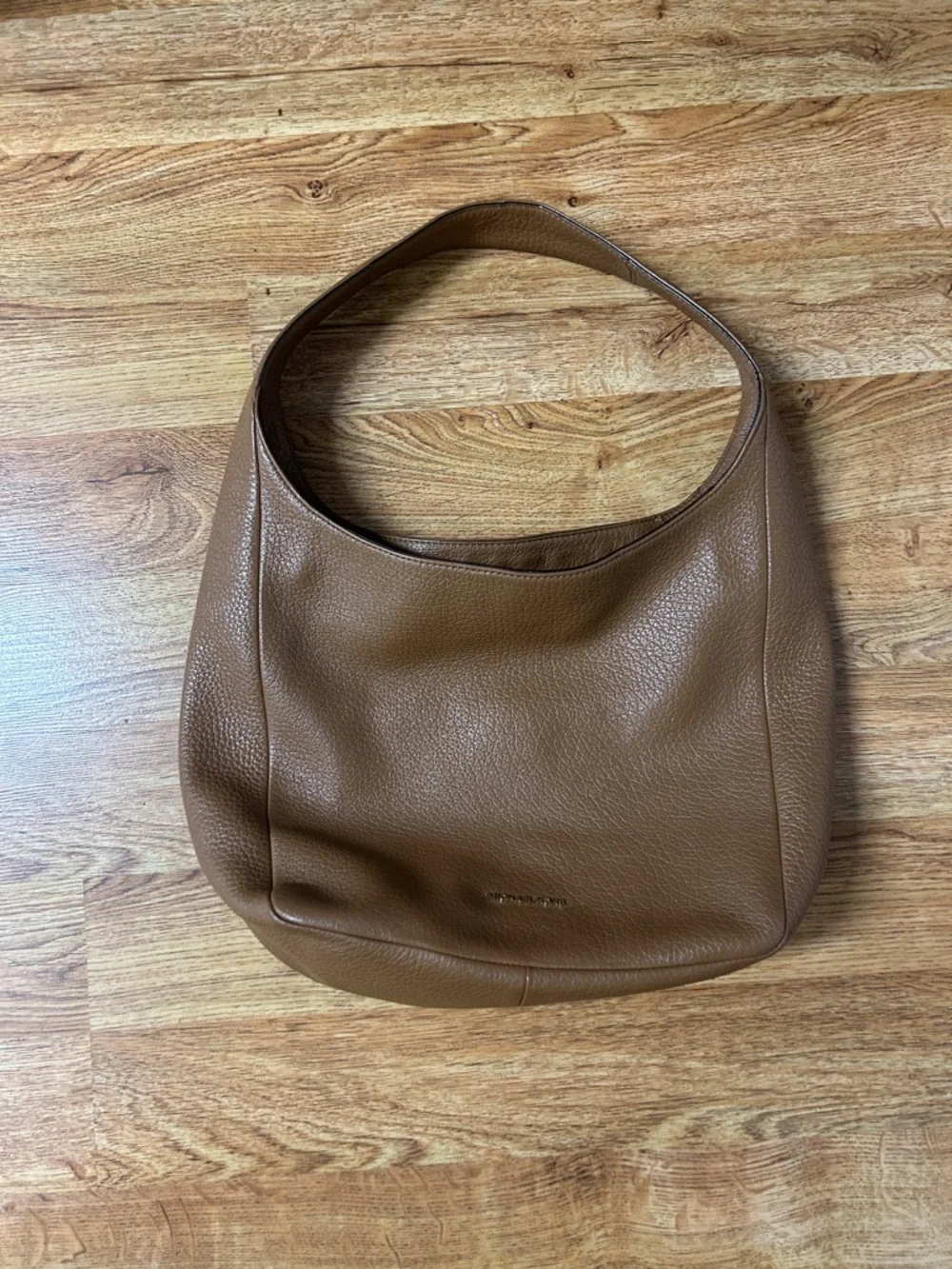 Michael Kors Classic Brown Leather Shoulder Hobo Bag - Picture 1 of 11